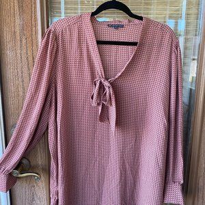 Pink Adrianna Papell long-sleeve blouse. Size 2X